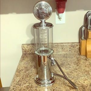 Retro Gas Pump Liquor Holder/Dispenser